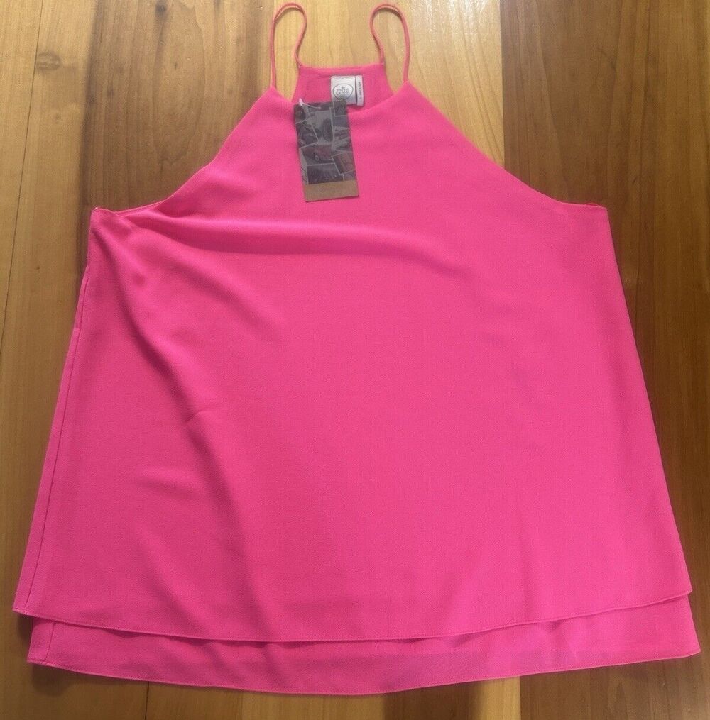 Paper Crane Women’s Tank Top. Large. Hot Pink. Racerback. Spaghetti Straps. NWT